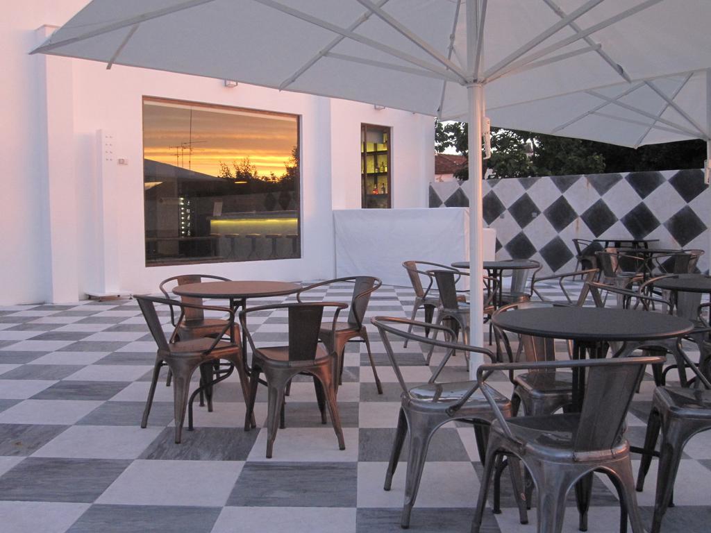 Santarém N1 Hostel Apartments And Suites מראה חיצוני תמונה