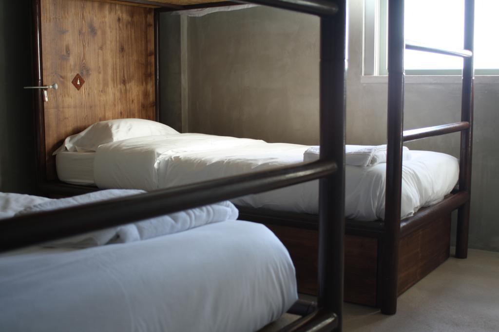 Santarém N1 Hostel Apartments And Suites מראה חיצוני תמונה