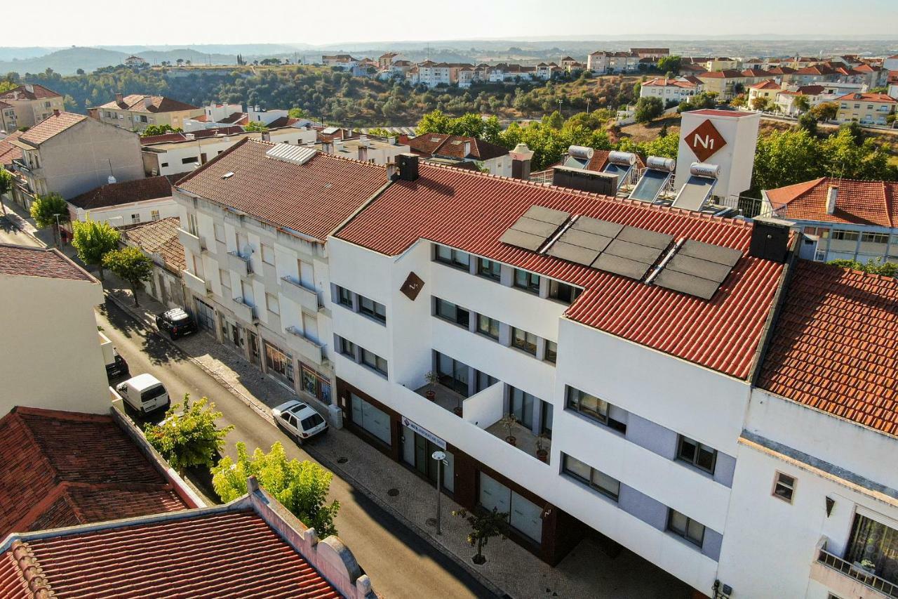 Santarém N1 Hostel Apartments And Suites מראה חיצוני תמונה