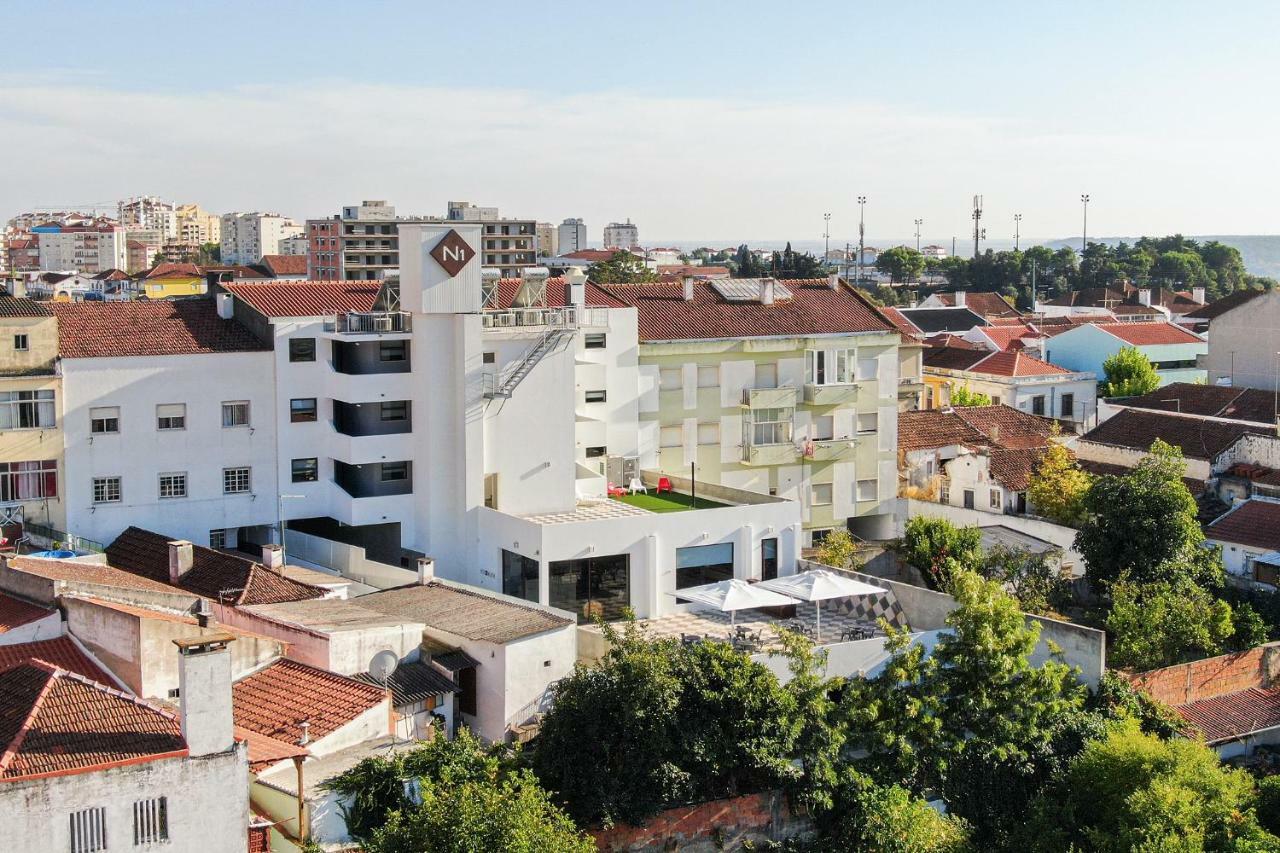 Santarém N1 Hostel Apartments And Suites מראה חיצוני תמונה