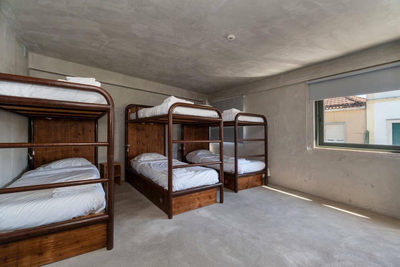 Santarém N1 Hostel Apartments And Suites מראה חיצוני תמונה