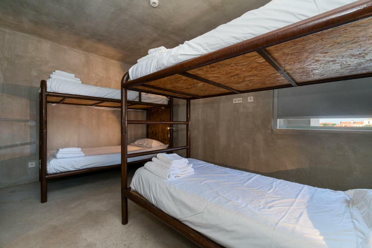Santarém N1 Hostel Apartments And Suites מראה חיצוני תמונה