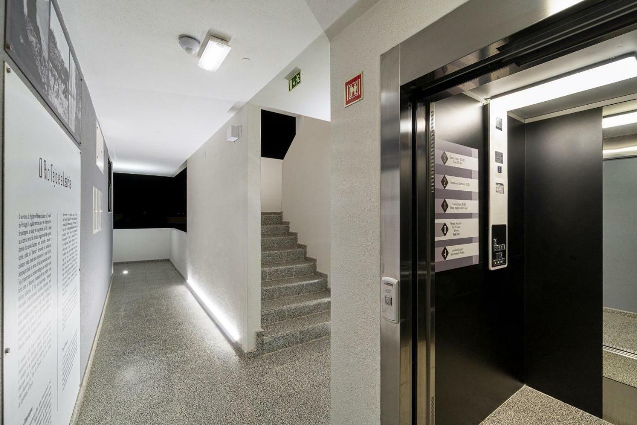 Santarém N1 Hostel Apartments And Suites מראה חיצוני תמונה